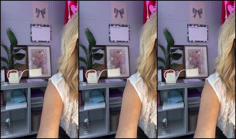 Nicknamed Funkfyfeetgurl5150 shares her toes with Onlyfans' Just A Little Toe Wiggle video