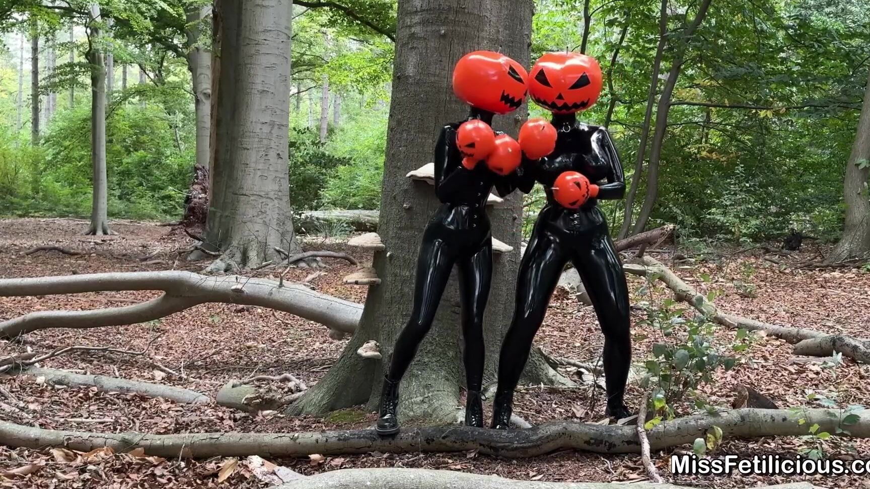 Miss Fetilicious and Lizanne get naughty in the Belgian forest with Nicknamed Mfetilicious