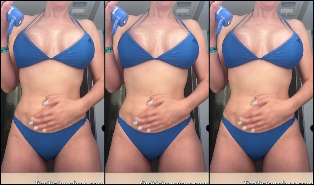 Miss Fetilicious Nicknamed Mfetilicious gets wild and horny at Florida fetish party