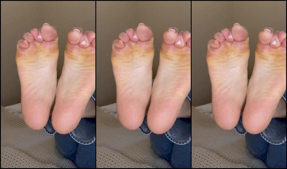 Alice Olsson Nicknamed Aliceexolsson 08 07 2024 Onlyfans Video My Soft Soles Make Your Dick So Hard