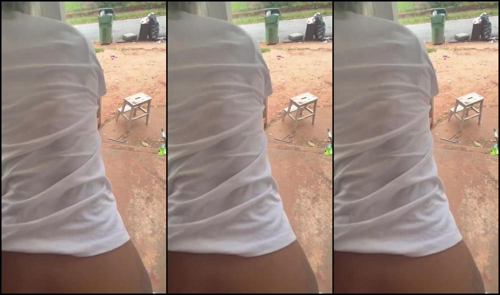 Onlyfans Video: Fungirl606 Nicknamed Thelittprincess gets her feet worshipped in this BDSM video