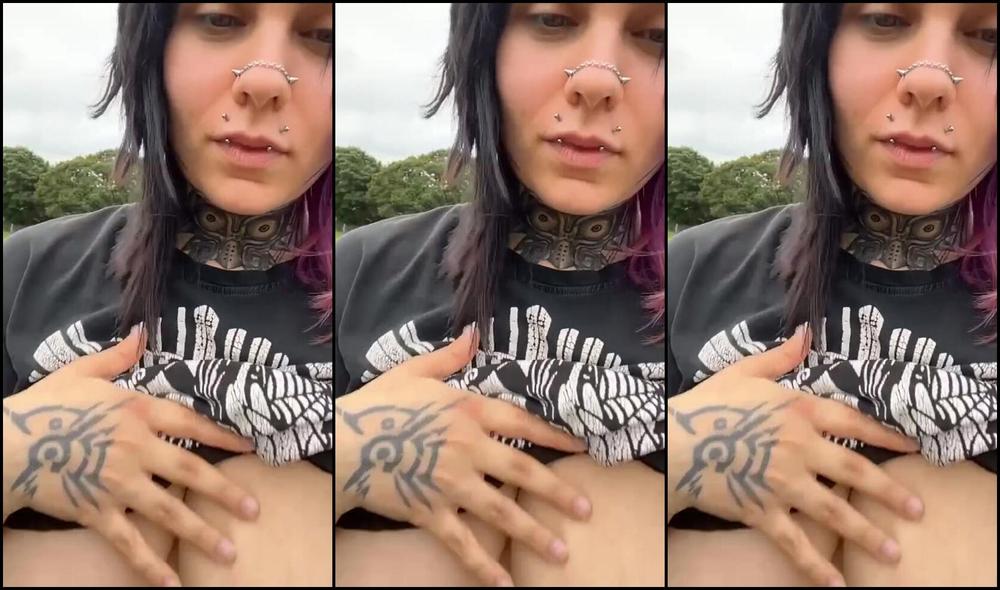 Onlyfans tease Laheldoll with a snap of her femdom mistress in 2024 Onlyfans video