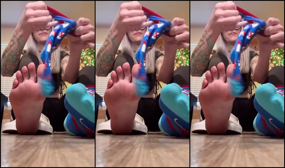 Peppermint Giantess Nicknamed Peppermintgiantess 08 27 2025 Onlyfans Video New Pair Of Shoes