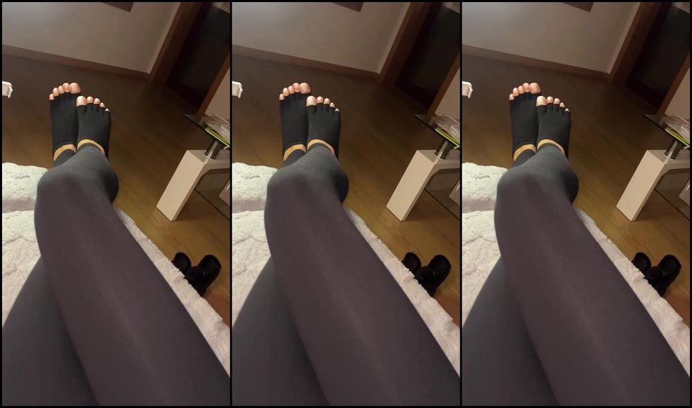 Gigi Feet Nicknamed Gifeet06 12 22 2025 Onlyfans Video Nova Meia Pra Fazer As Unhas Nesse Frio