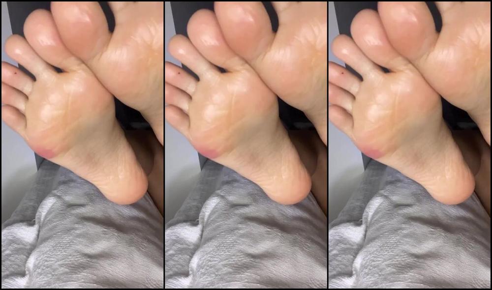 Gigi Feet Nicknamed Gifeet06 09 27 2025 Onlyfans Video Leaked Gifeet06 2010