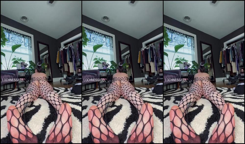 Vanessa Hughes Nicknamed Lochnessa93 08 27 2024 Onlyfans Video Bent Over And Showing Off For You