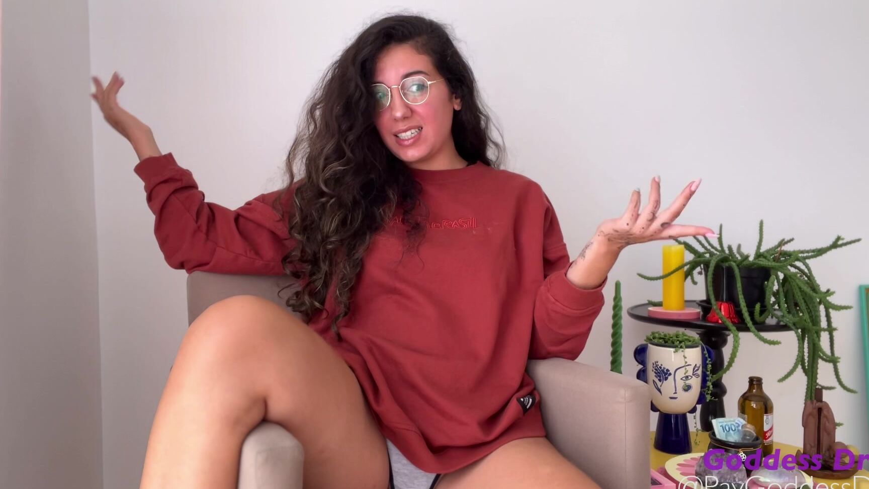 "GoddessDri" financial domination, brat girls, face fetish, money fetish, slave training Just SEND Manyvids