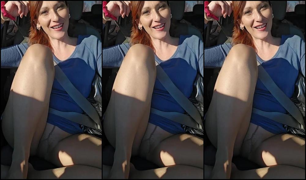 Leaked footage of Onlyfans - Nicknamed Dawndesire - getting naughty in 2025