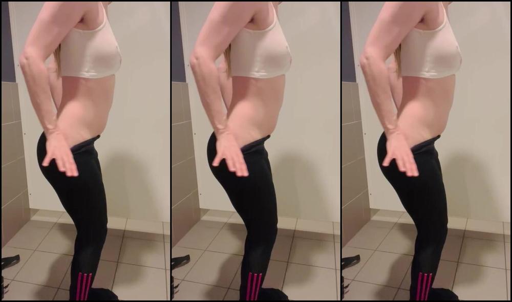 Loren Aprile dominates her sissy with feet and femdom in Onlyfans video