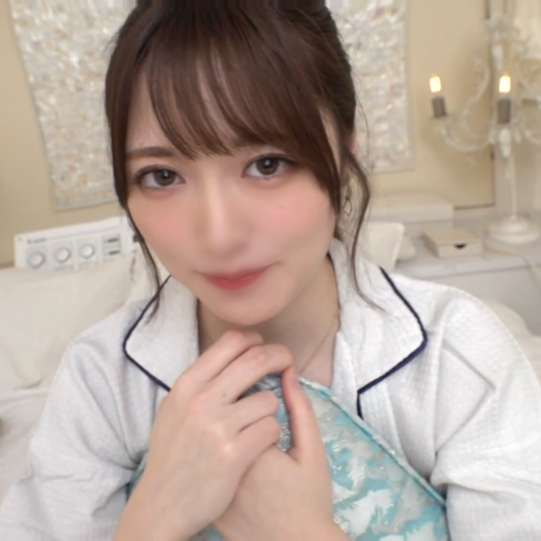 FC2-PPV-4619657 50%OFF!【FC2史上最高の神回必至】 現。役アイドル兼You●uberのメイちゃん20歳 登録者数38万人超え！超人気チャンネルの完璧美女が覚悟の顔出しで美麗な乳房とマンコをさらけ出す奇跡のハメ撮り【3発射】 Jav Girls 2025-02-21  "FC2-PPV-4619657 - uncensored"