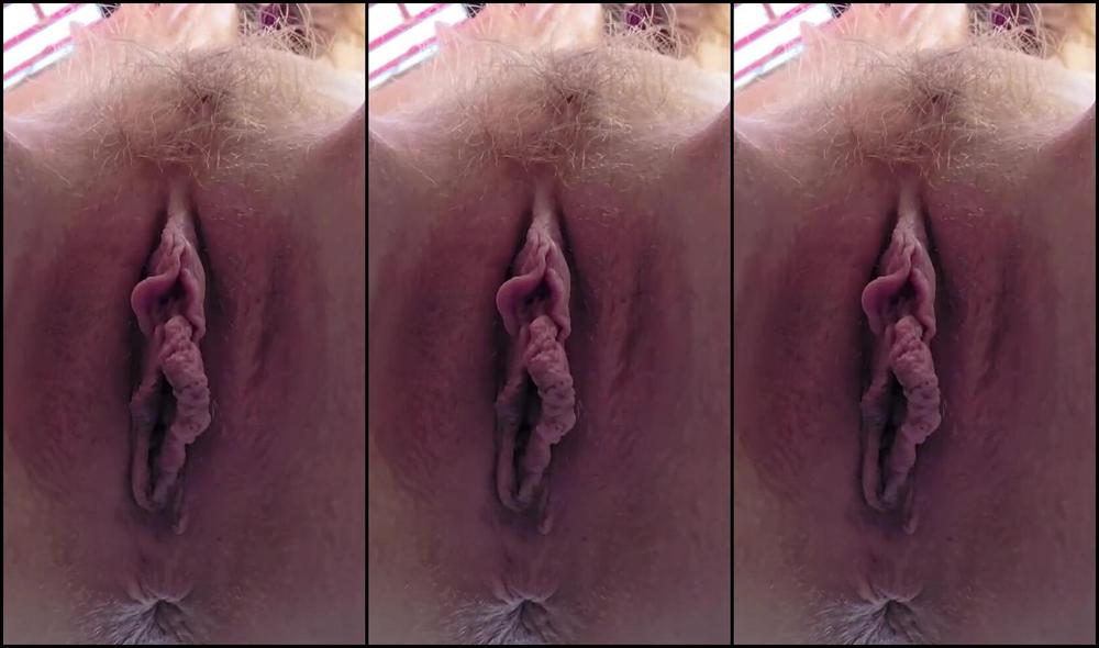 Watch naughty Red Farmgirl dominate & tease you with her feet and femdom skills