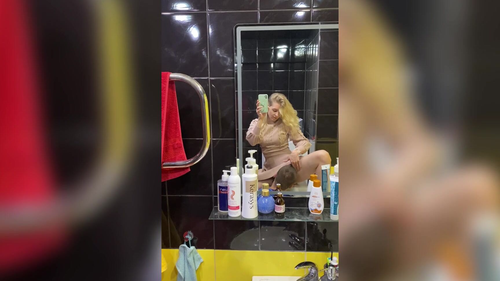 Sexsweetblonde Fucking In The Bathroom