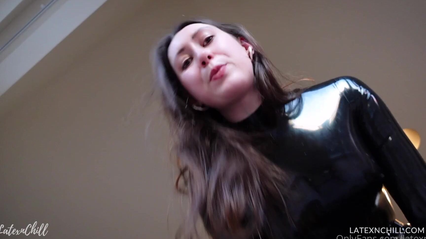 Lexi Chill Nicknamed Latexnchill 08 04 2025 Onlyfans Video Start Sucking