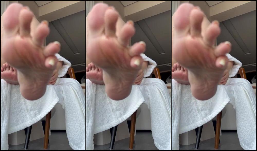 Watch Goddess Grazi's feet dominate you in Good Morning video