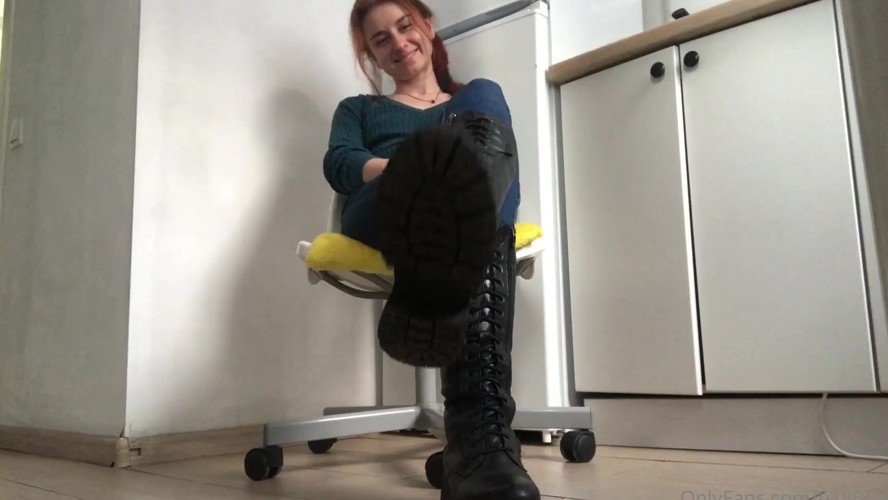 Kathrynne Feetgoddess 02: Onlyfans Video Clean My Boots with Her Dominant Feet