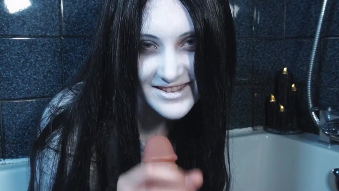 Luke Laine's OnlyFans are in for a treat as he films himself in the act